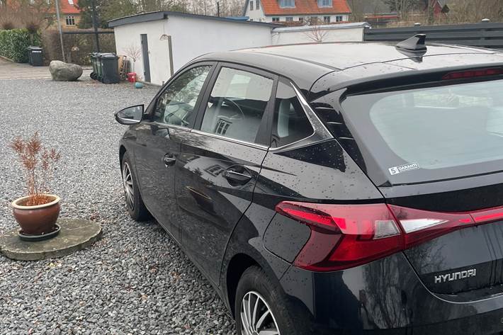 Sort Hyundai i20 fra 2023
