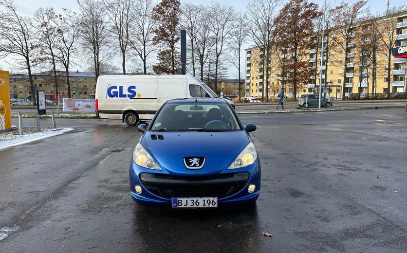 Peugeot 206 1,4 HDI 68 HK 5-D