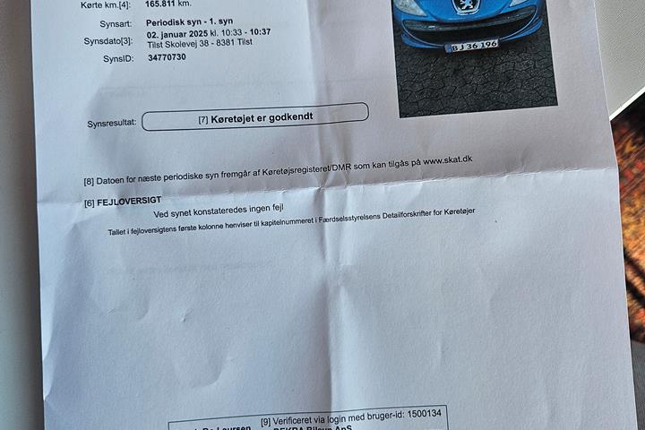 Blå Peugeot 206 fra 2011