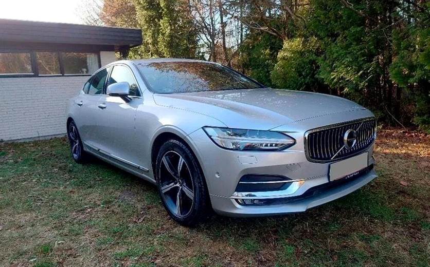 Volvo S90