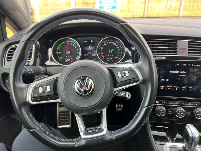 VW Golf 1,4 GTE HYBRID DSG