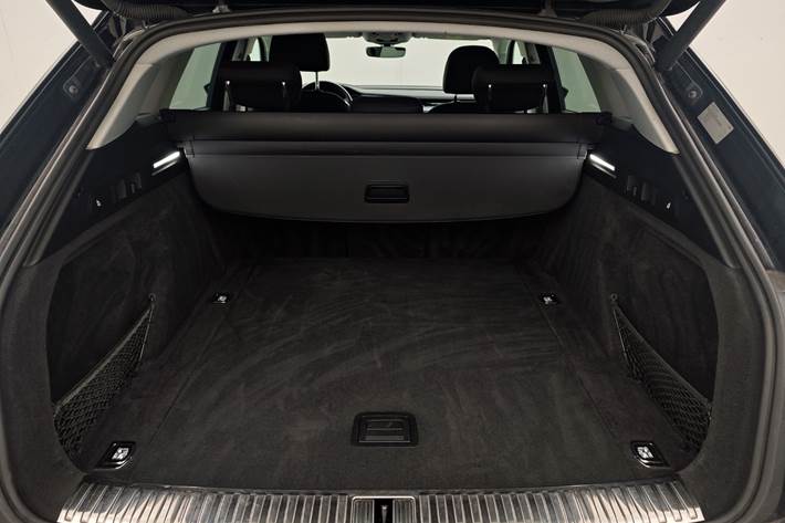 Sort Audi e-tron fra 2020