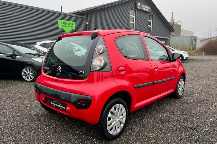 Rød Citroën C1 fra 2012