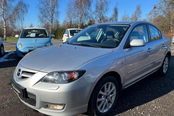 Sølv Mazda 3 fra 2009