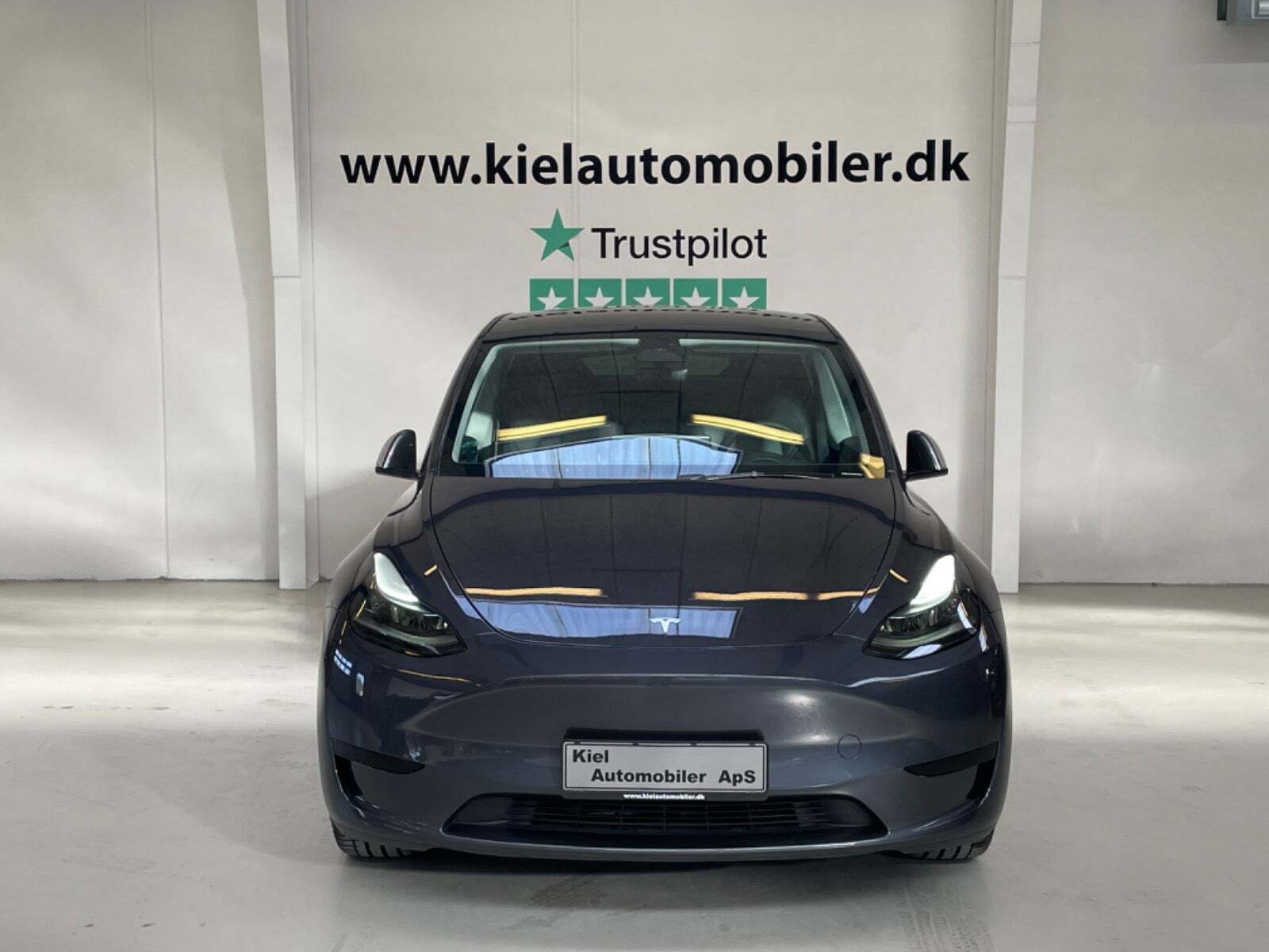 undefined Tesla Model Y fra 2023