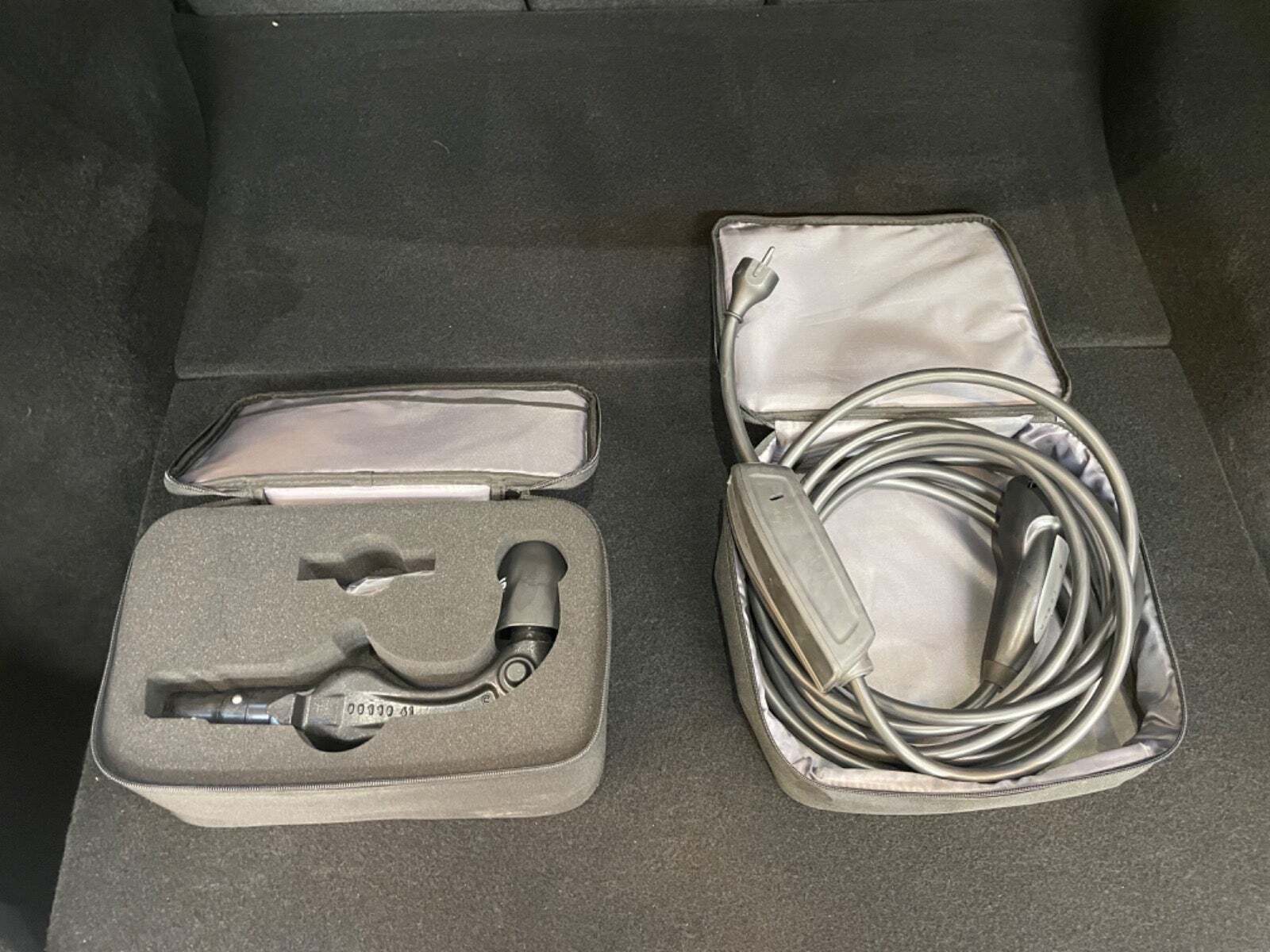 undefined Tesla Model Y fra 2023