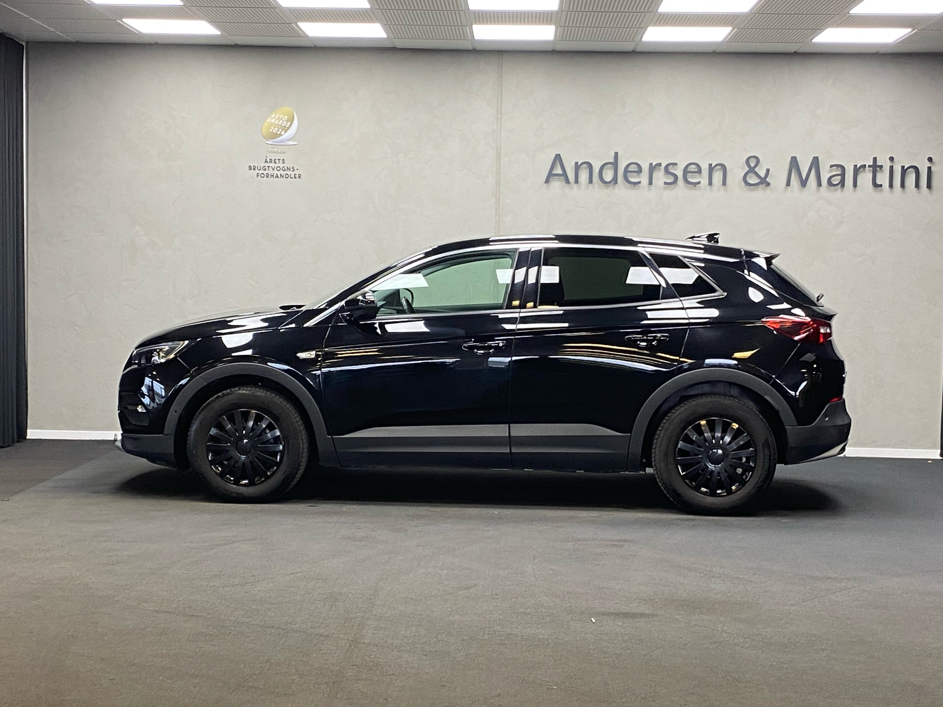 Opel Grandland X 1,2 Direct Injection Turbo Innovation Start/Stop 130HK 5d 6g