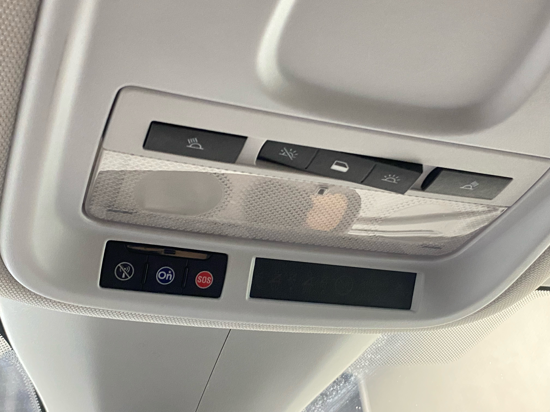 Sort Opel Grandland X fra 2018