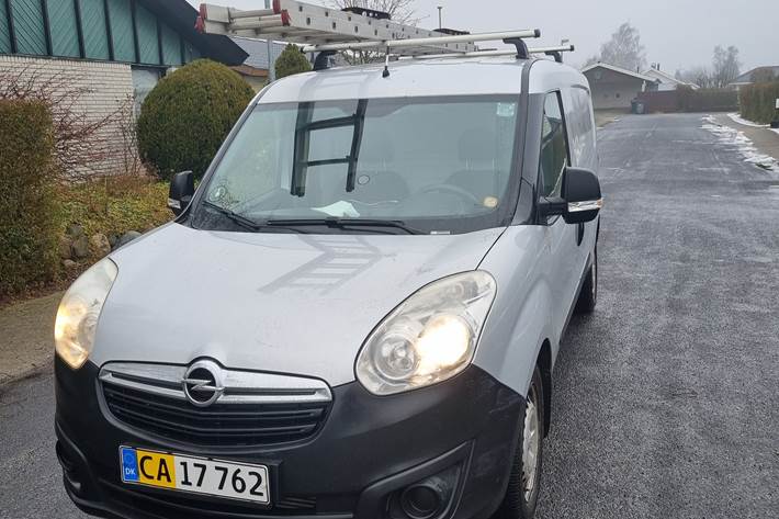 undefined Opel Combo fra 2014