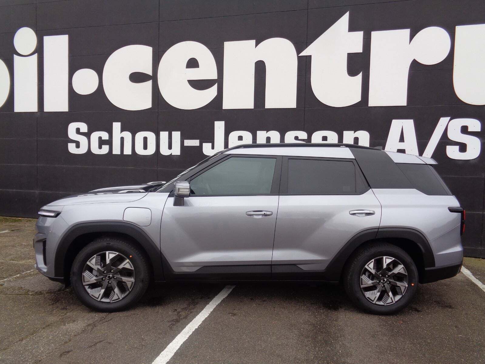 KGM Torres EVX Exclusive