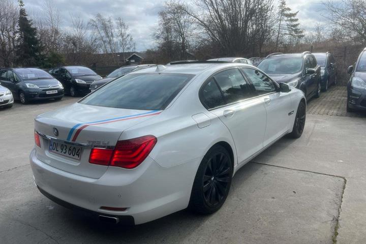 undefined BMW 750Li fra 2010