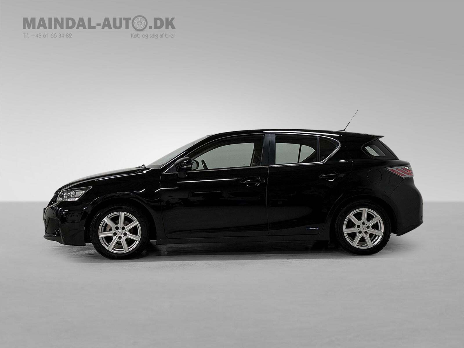 Lexus CT200h