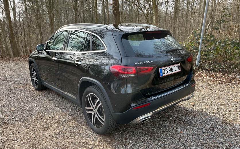 Mercedes GLA250 e