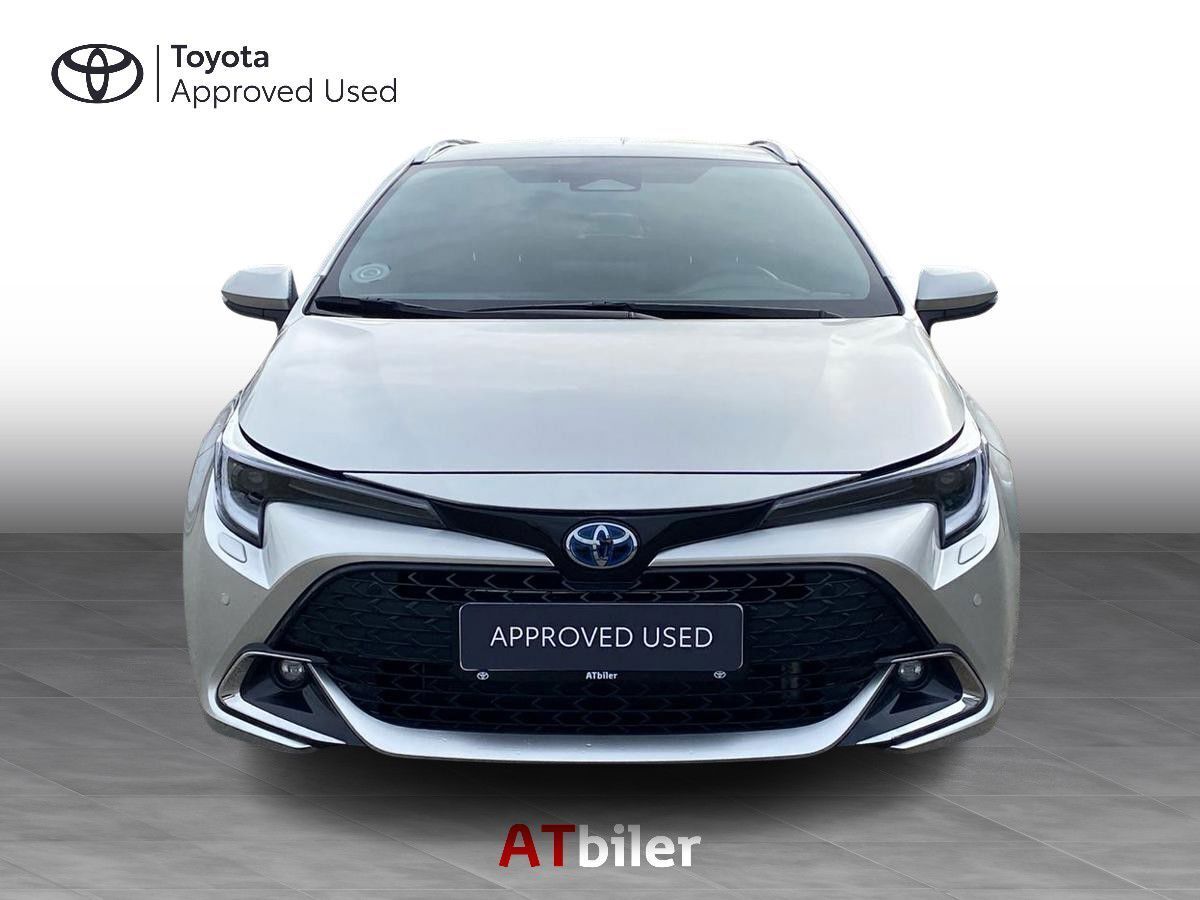 Toyota Corolla 1,8 Touring Sports Hybrid Style E-CVT 140HK Stc Trinl. Gear
