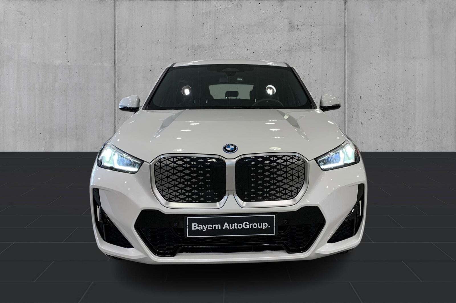 undefined BMW iX1 fra 2024