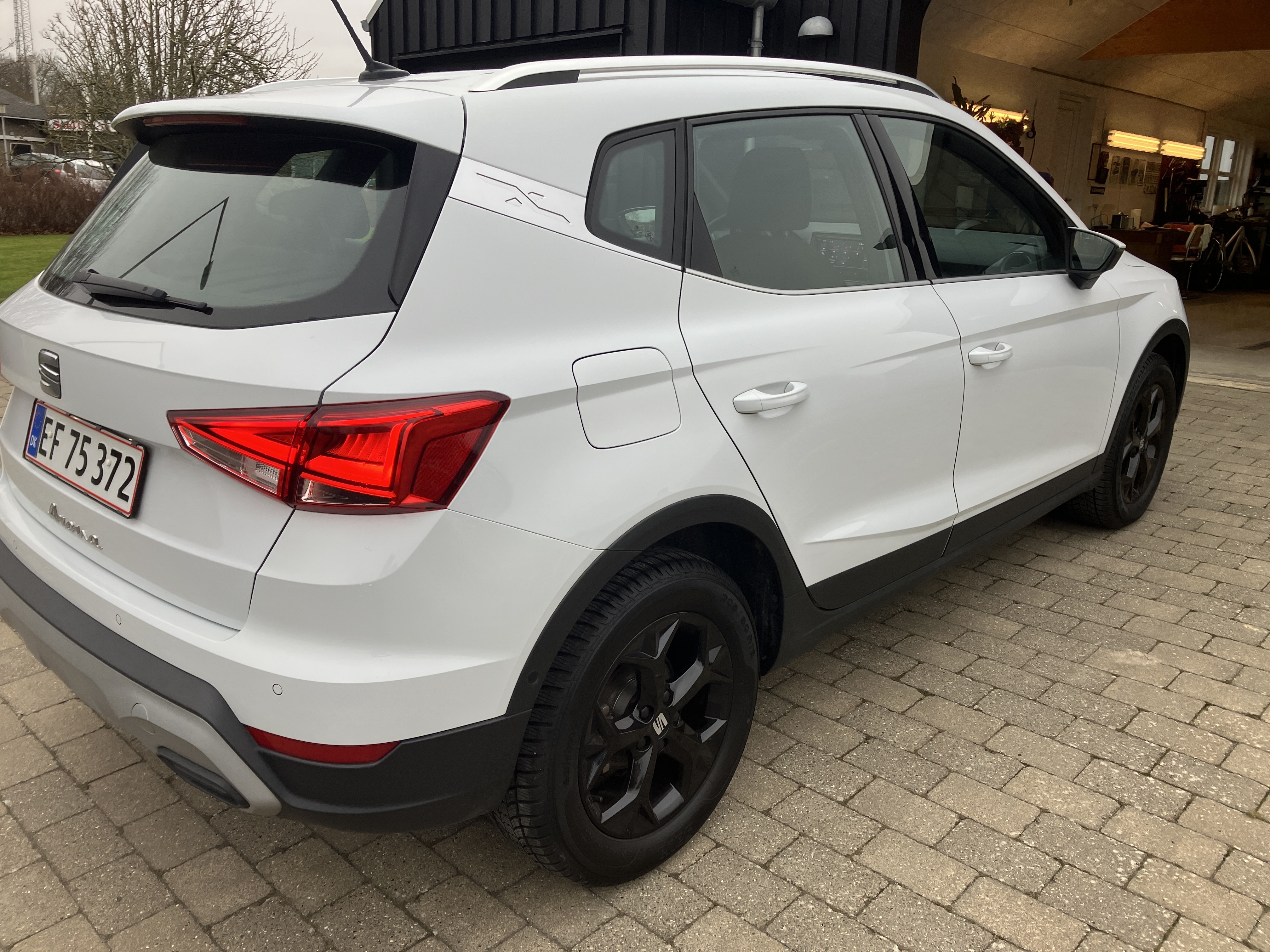 Hvid Seat Arona fra 2023