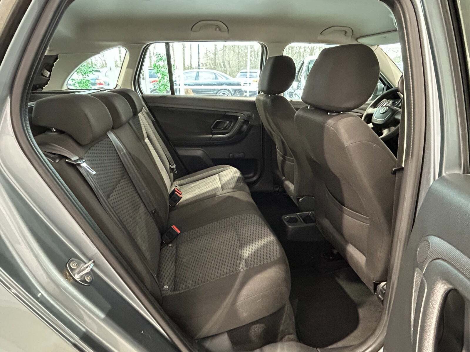 Blå Skoda Fabia fra 2013