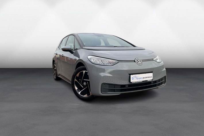 Grå VW ID.3 fra 2021 set udefra