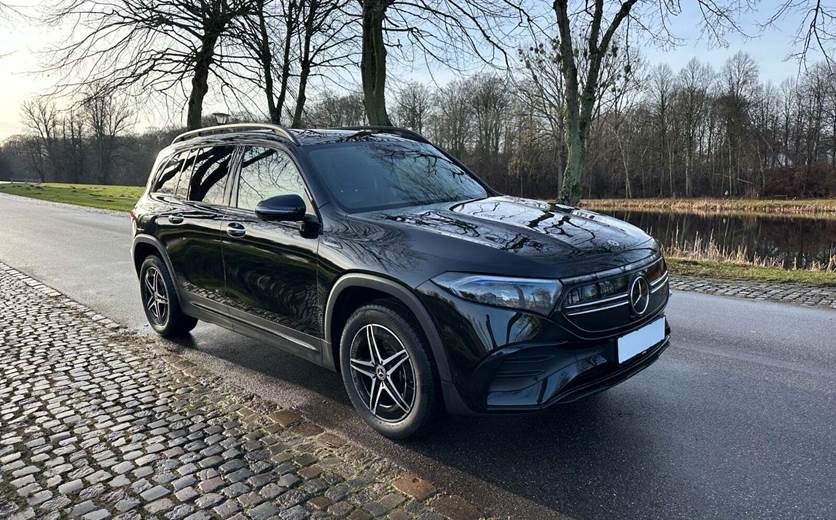 Mercedes EQB350