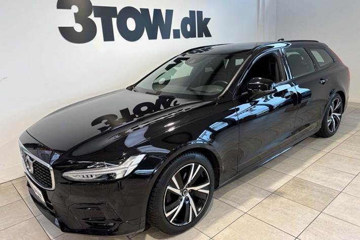 Sort Volvo V90 fra 2020 set udefra