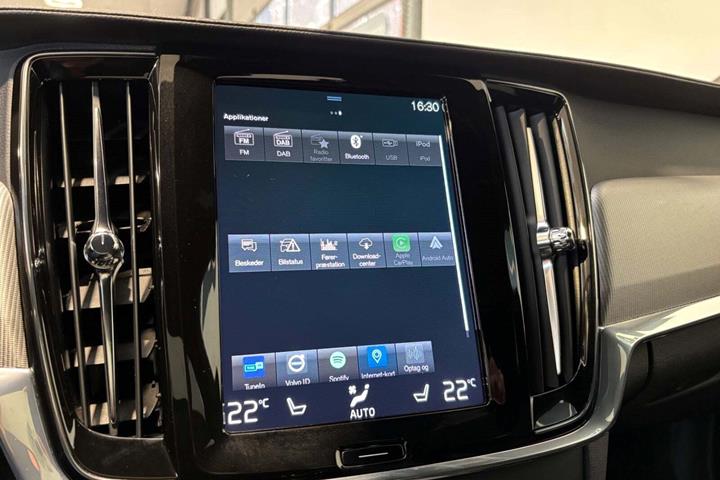 Sort Volvo V90 fra 2020