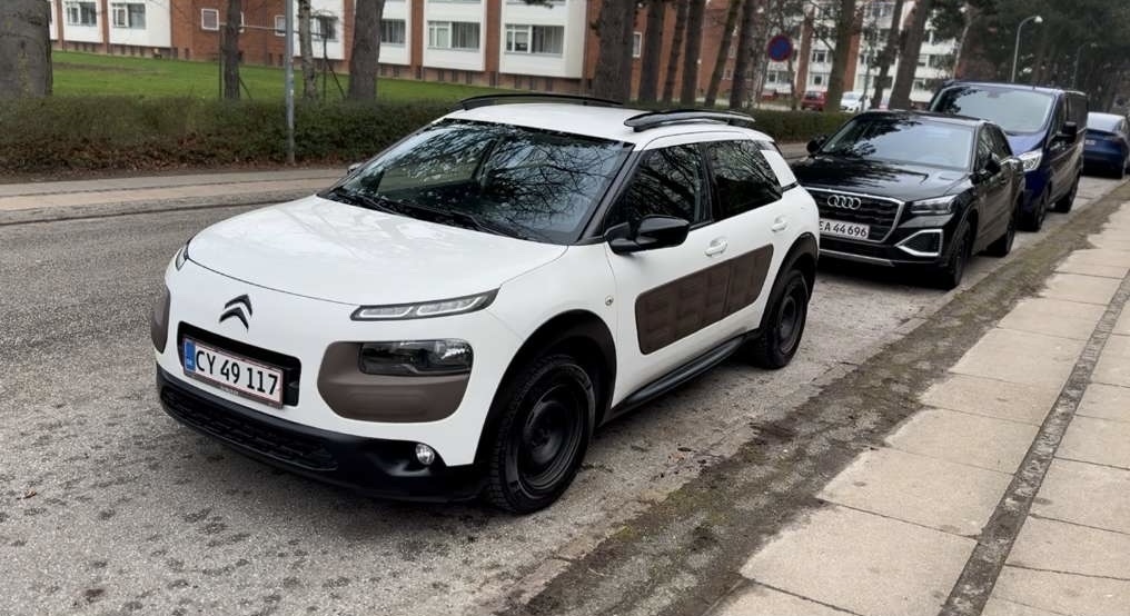 Citroën C4 Cactus 1,2 4-DØRS MED BAGKLAP 5 Man