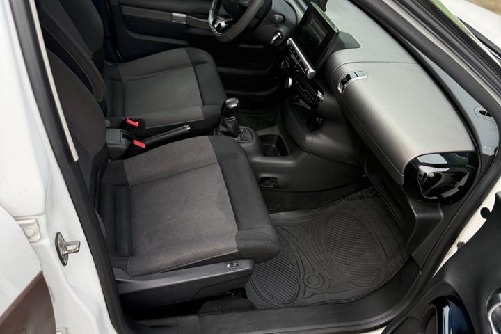 Hvid Citroën C4 Cactus fra 2015