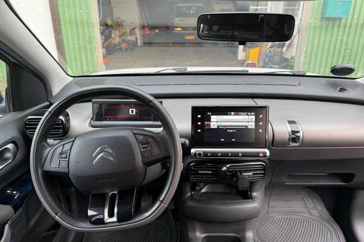 Hvid Citroën C4 Cactus fra 2015