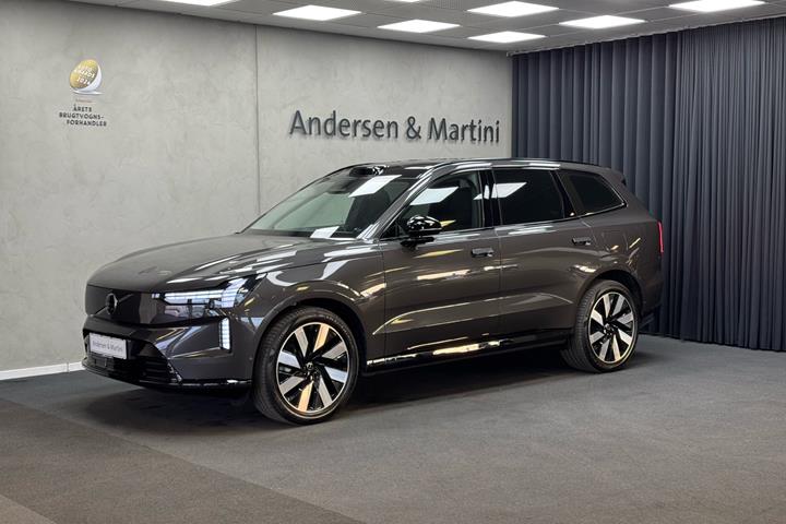 Grå Volvo EX90 fra 2025