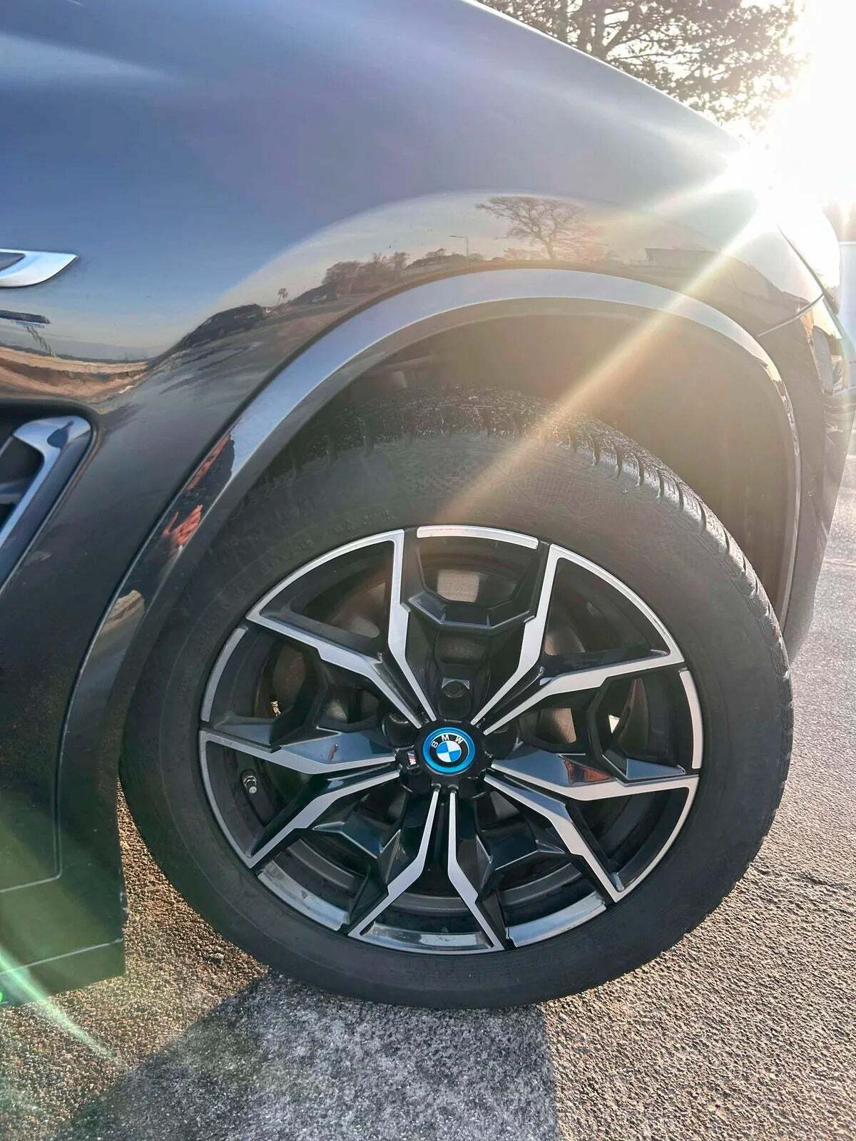 Grå BMW X3 fra 2022