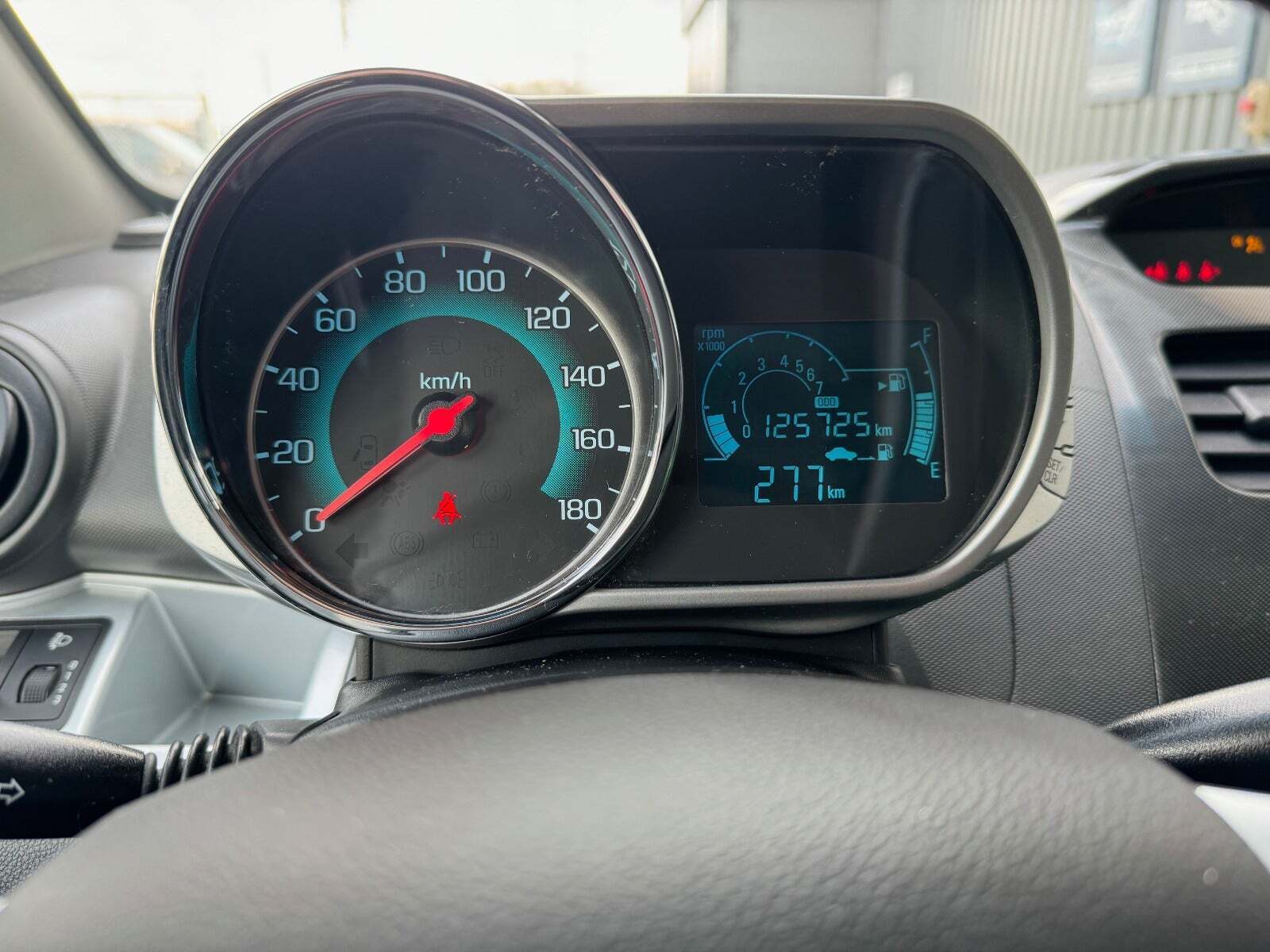 Sort Chevrolet Spark fra 2014