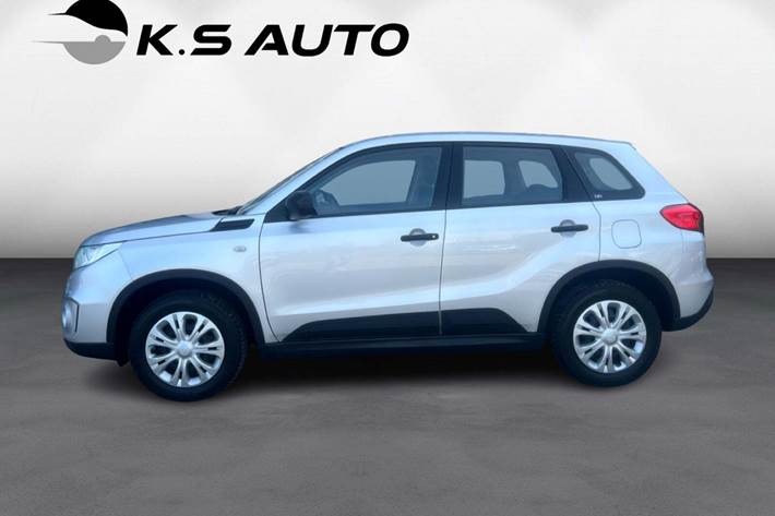 Sølv Suzuki Vitara fra 2018