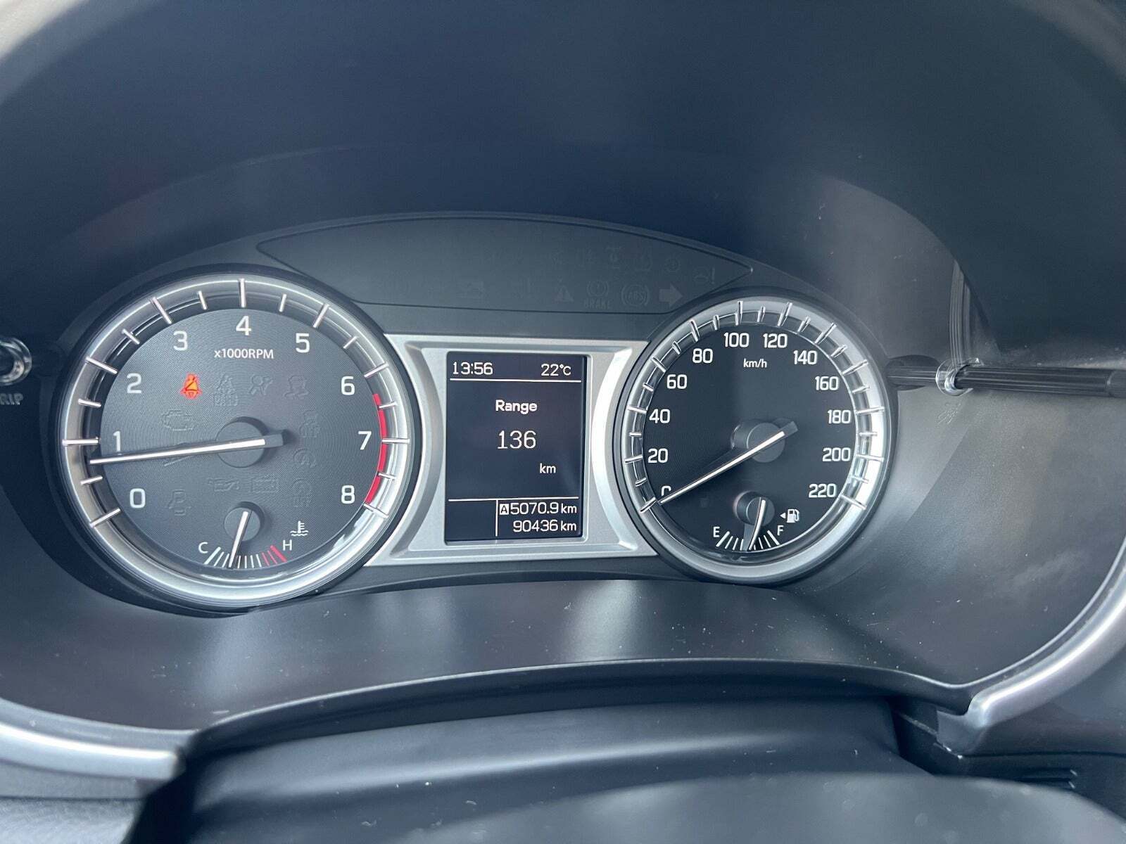 Sølv Suzuki Vitara fra 2018