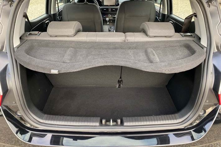 Sort Hyundai i10 fra 2023