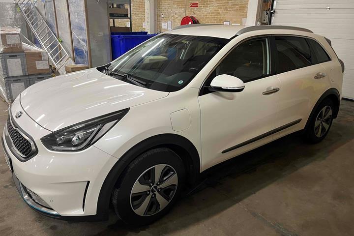 Hvid Kia Niro fra 2018