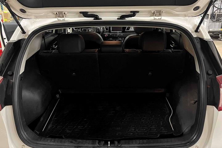 Hvid Kia Niro fra 2018