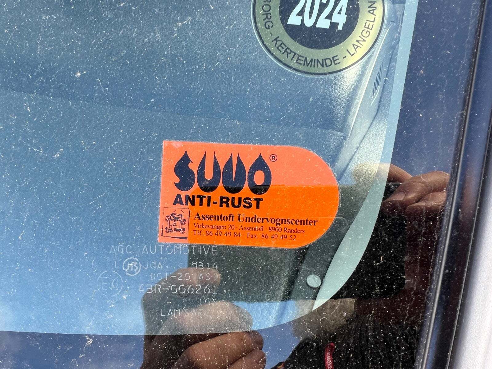 Sølv Suzuki SX4 fra 2010