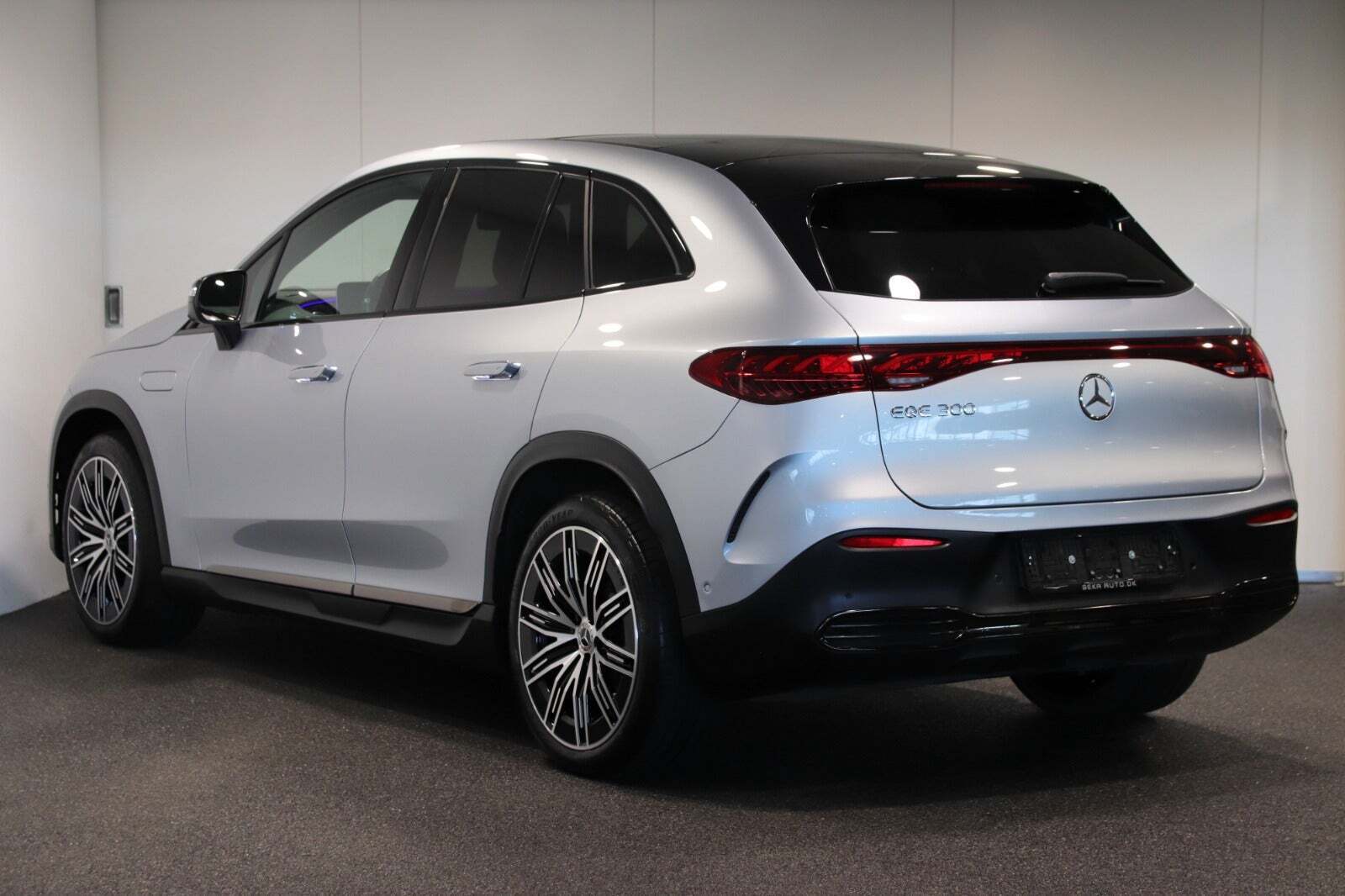 Mercedes EQE300 SUV AMG Line