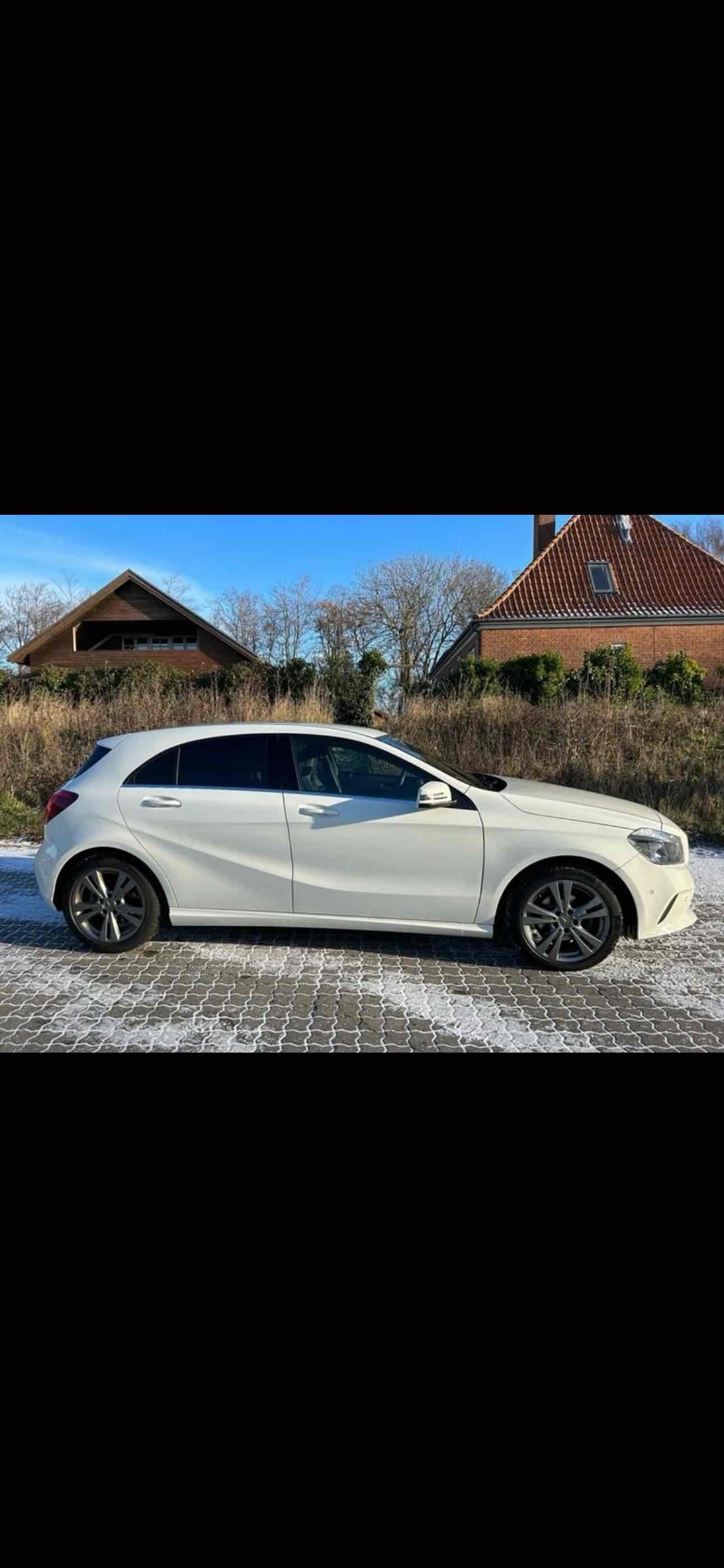Hvid Mercedes A-Klasse fra 2017
