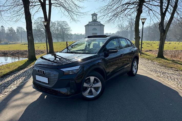 undefined Audi Q4 e-tron fra 2022 set udefra