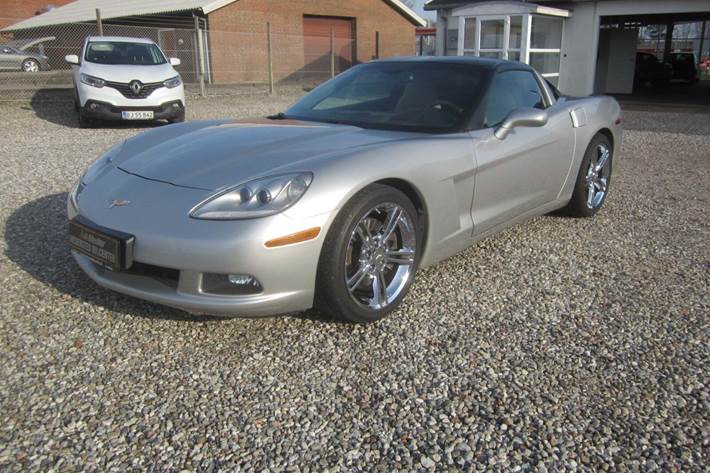 Sølv Corvette C6 fra 2005