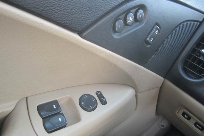 Sølv Corvette C6 fra 2005