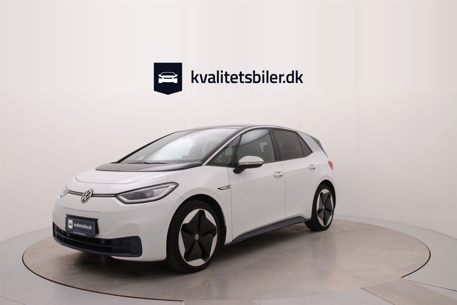 Hvid VW ID.3 fra 2020 set udefra
