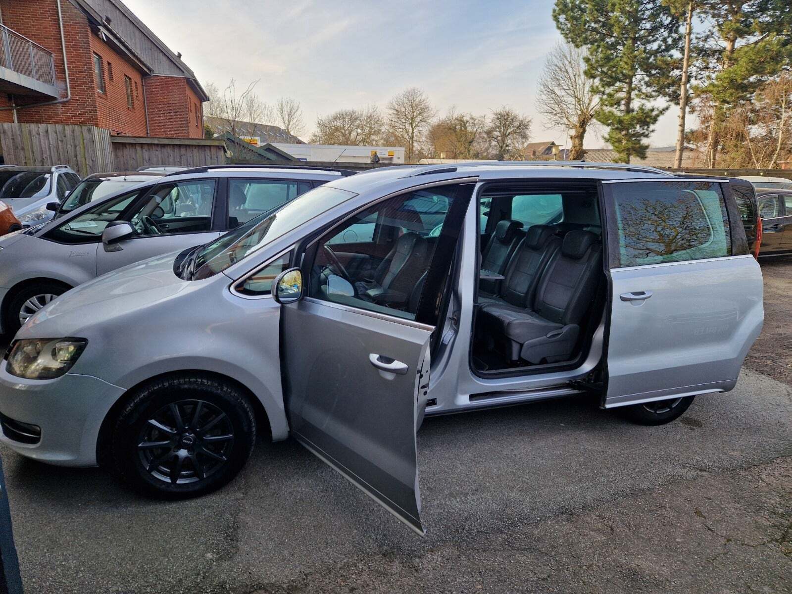VW Sharan