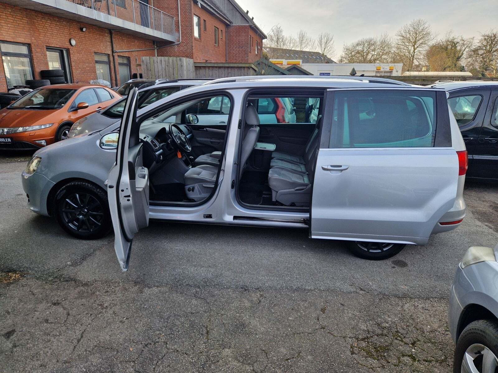 VW Sharan
