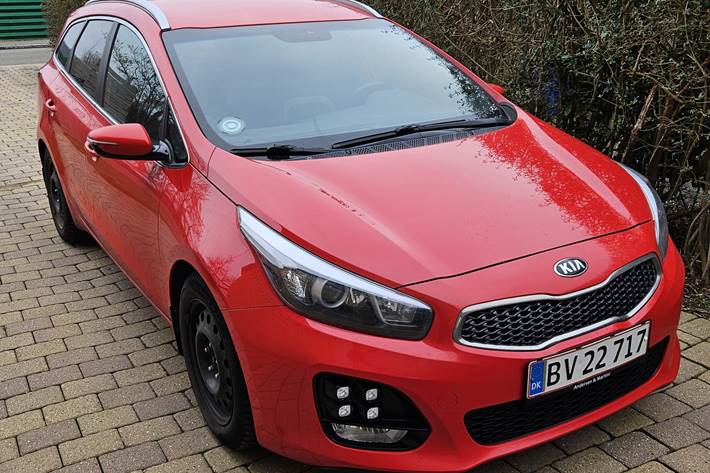 Rød Kia Ceed fra 2018