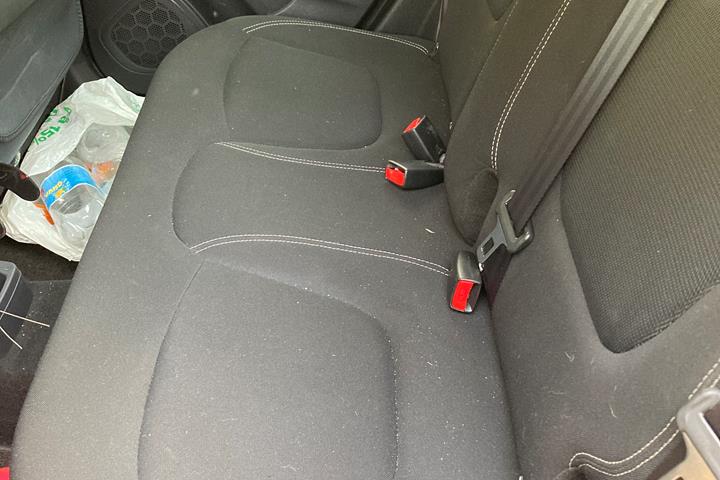 Brun Renault Captur fra 2018