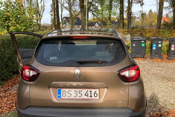 Brun Renault Captur fra 2018