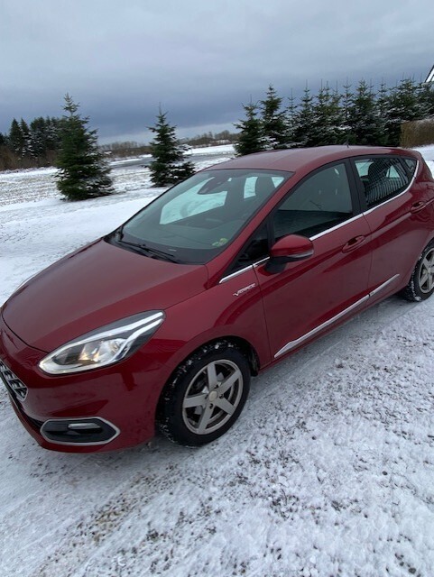 Rød Ford Fiesta fra 2017
