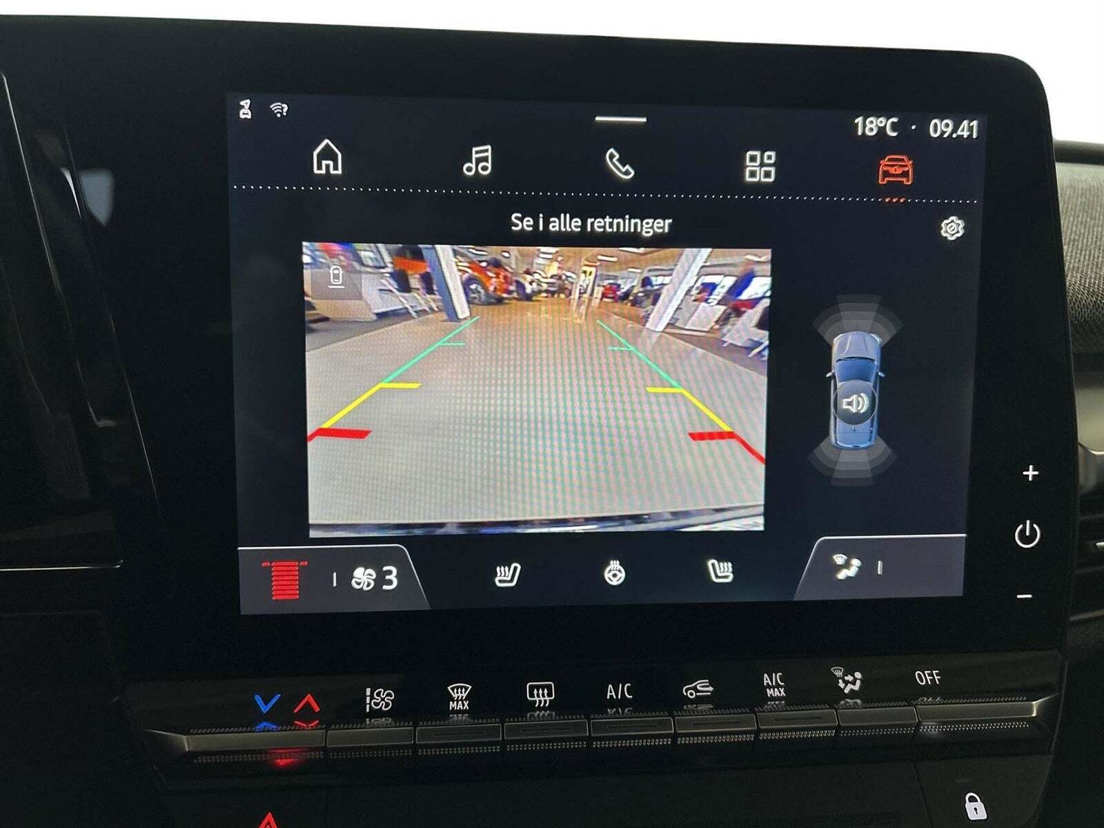 Sort Renault Megane E-Tech fra 2022